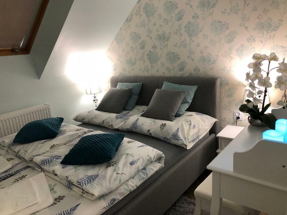 Family & Business Elegant Apartments Ul Warszawska - 2 Bedroom, Balcony, Parking Kielce Luaran gambar