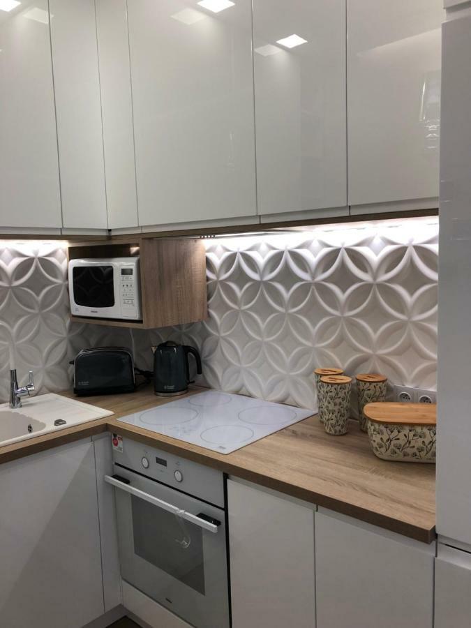 Family & Business Elegant Apartments Ul Warszawska - 2 Bedroom, Balcony, Parking Kielce Luaran gambar