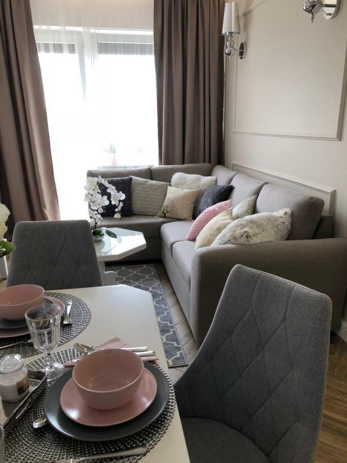 Family & Business Elegant Apartments Ul Warszawska - 2 Bedroom, Balcony, Parking Kielce Luaran gambar