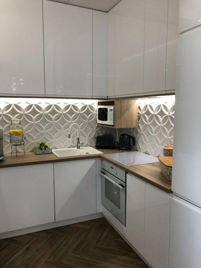 Family & Business Elegant Apartments Ul Warszawska - 2 Bedroom, Balcony, Parking Kielce Luaran gambar